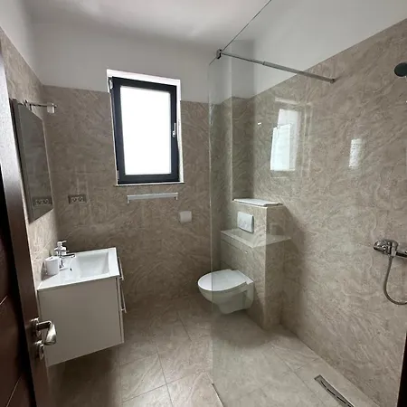 Msi Mamaia